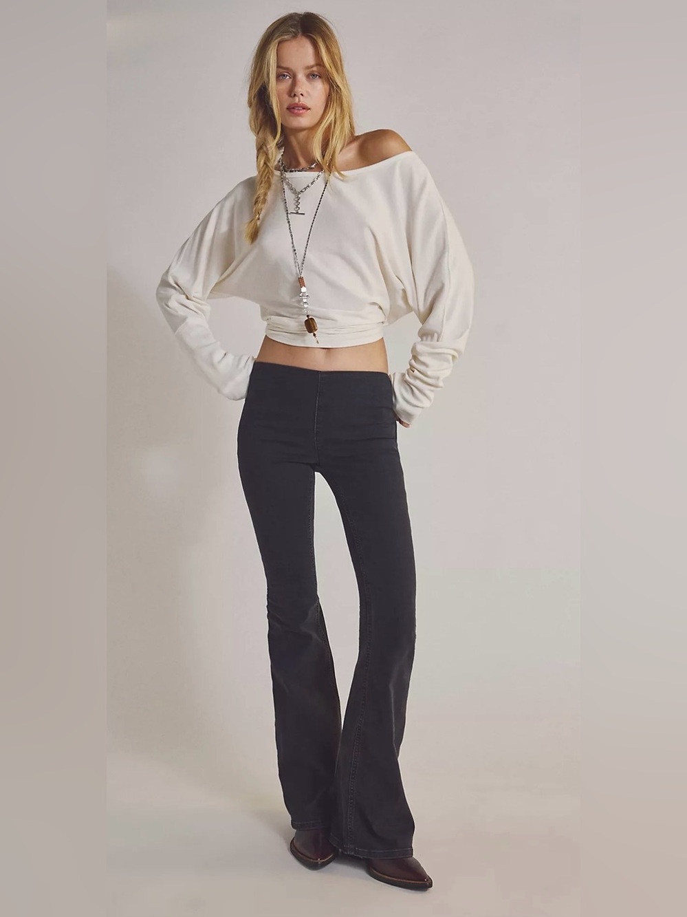 We The Free Penny Pull-On Flare Jeans Size 29R